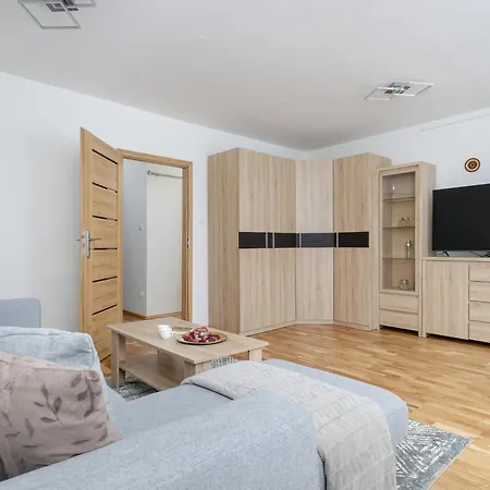 Pardałówka Mountain View Apartment Zakopane by Renters-2